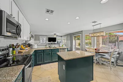 2223 E Torrey Pines Place, Chandler, AZ 85249 - Photo 14