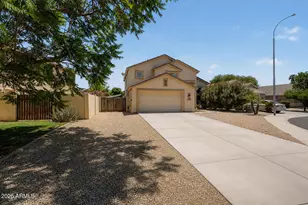 2223 E Torrey Pines Pl, Chandler, AZ 85249 - Photo 12