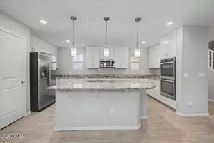 11692 N 165th Ln, Surprise, AZ 85388 - Photo 14