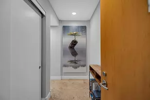 7127 E Rancho Vista Dr, Scottsdale, AZ 85251 - Photo 2