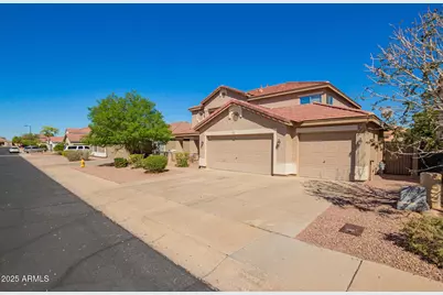 1310 E Beth Drive, Phoenix, AZ 85042 - Photo 2