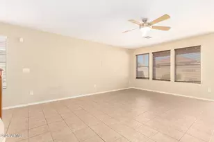 1310 E Beth Dr, Phoenix, AZ 85042 - Photo 12