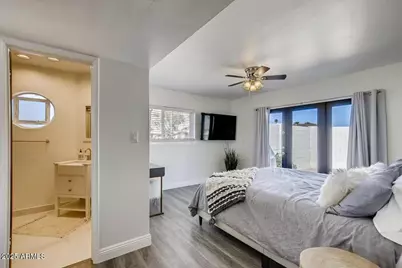 8115 E Edgemont Avenue, Scottsdale, AZ 85257 - Photo 16
