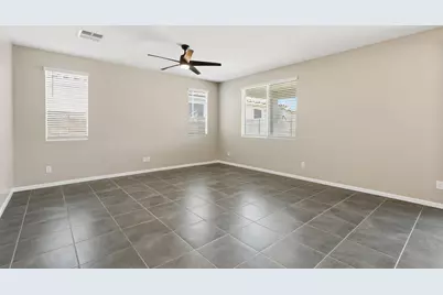 17851 W Daley Lane, Surprise, AZ 85387 - Photo 18