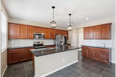 17851 W Daley Lane, Surprise, AZ 85387 - Photo 12