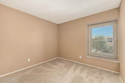 8417 N 34th Avenue, Phoenix, AZ 85051 - Photo 18