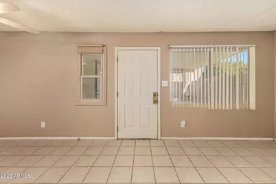 8417 N 34th Avenue, Phoenix, AZ 85051 - Photo 6
