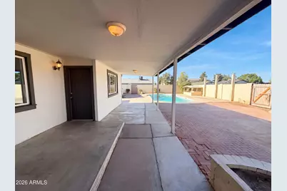 3265 W Mauna Loa Lane, Phoenix, AZ 85053 - Photo 18