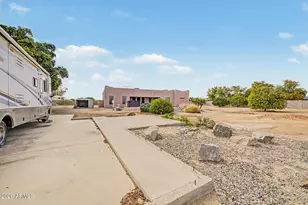 23211 N 90th Ave, Peoria, AZ 85383 - Photo 30