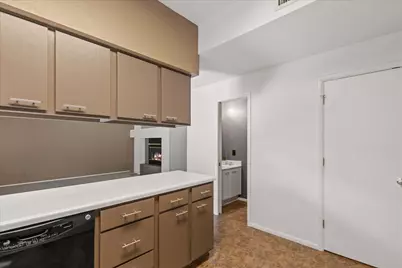 18416 N 46th Place, Phoenix, AZ 85032 - Photo 10