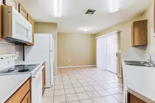 549 N Granite St, Gilbert, AZ 85234 - Photo 6