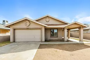 5209 N 78th Dr, Glendale, AZ 85303 - Photo 1