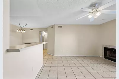 533 W Guadalupe Road #Unit 1047, Mesa, AZ 85210 - Photo 2
