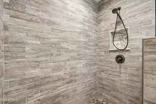 801 W Michelle Dr, Phoenix, AZ 85023 - Photo 26