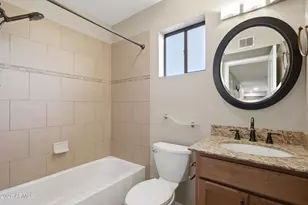 801 W Michelle Dr, Phoenix, AZ 85023 - Photo 34