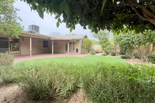 801 W Michelle Dr, Phoenix, AZ 85023 - Photo 40