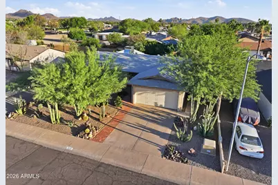 801 W Michelle Drive, Phoenix, AZ 85023 - Photo 1