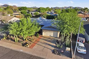801 W Michelle Dr, Phoenix, AZ 85023 - Photo 1