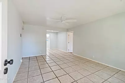 8216 N 9th Street, Phoenix, AZ 85020 - Photo 4