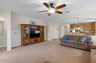 23124 N 41st St, Phoenix, AZ 85050 - Photo 18