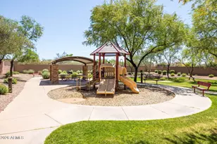 23124 N 41st St, Phoenix, AZ 85050 - Photo 34