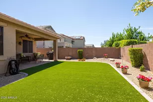 23124 N 41st St, Phoenix, AZ 85050 - Photo 32