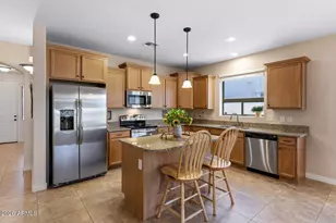 23124 N 41st St, Phoenix, AZ 85050 - Photo 12