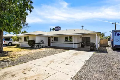 2558 N 40th, Phoenix, AZ 85008 - Photo 1