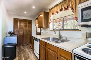 2154 Saddle Blanket Rd, Happy Jack, AZ 86024 - Photo 26