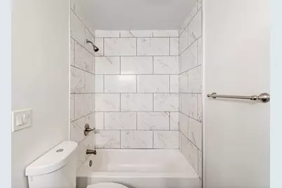 1707 N 18th Street #B8, Phoenix, AZ 85006 - Photo 4
