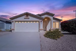 6816 S Russet Sky Way, Gold Canyon, AZ 85118 - Photo 2