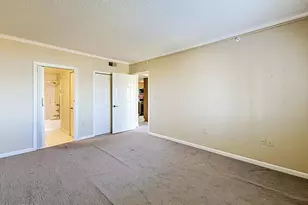 10330 W Thunderbird Blvd, Sun City, AZ 85351 - Photo 18