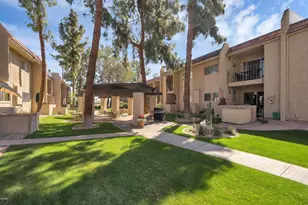 7436 E Chaparral Rd, Scottsdale, AZ 85250 - Photo 22