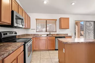 3297 E Warbler Rd, Gilbert, AZ 85297 - Photo 10