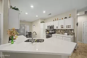16491 W Rock Springs Ln, Surprise, AZ 85374 - Photo 6