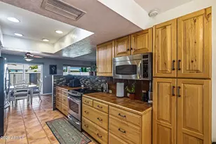 10818 W Brookside Dr, Sun City, AZ 85351 - Photo 34