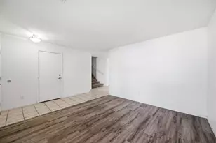 22617 N 19th Way, Phoenix, AZ 85024 - Photo 4