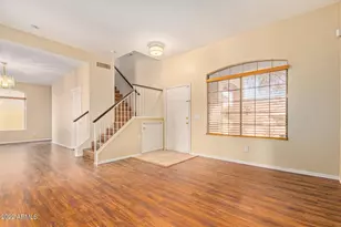 25845 North 47th Pl, Phoenix, AZ 85050 - Photo 4
