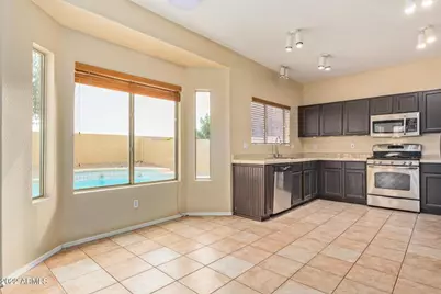 25845 N 47th Place, Phoenix, AZ 85050 - Photo 10