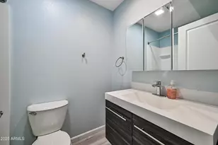 3025 N 32nd St, Phoenix, AZ 85018 - Photo 14