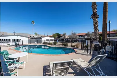 2020 W Hayward Avenue #Apt 25, Phoenix, AZ 85021 - Photo 2