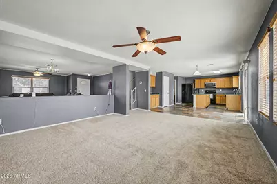 4804 S 25th Drive, Phoenix, AZ 85041 - Photo 10