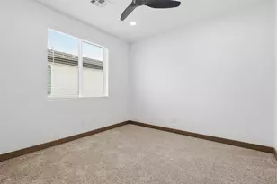 2809 E Trumbull Rd, Phoenix, AZ 85040 - Photo 20