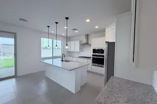 24172 W Raymond St, Buckeye, AZ 85326 - Photo 10