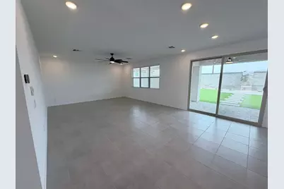 24172 W Raymond Street, Buckeye, AZ 85326 - Photo 6