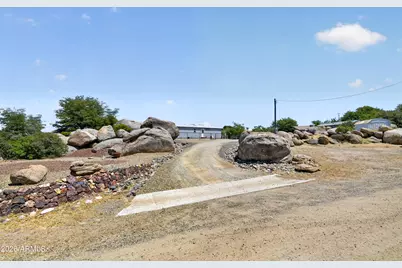17590 W Deertrack Drive, Yarnell, AZ 85362 - Photo 26
