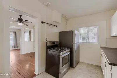 2518 N Mitchell Street, Phoenix, AZ 85006 - Photo 8