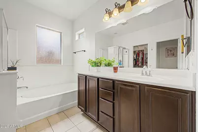 18556 W Vogel Avenue, Goodyear, AZ 85338 - Photo 16