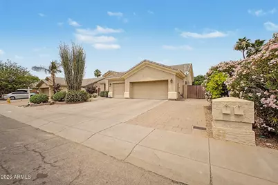 5216 E Kelton Lane, Scottsdale, AZ 85254 - Photo 4