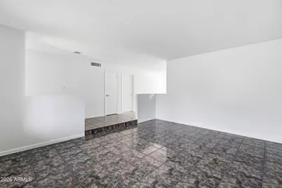 10007 N 48th Drive, Glendale, AZ 85302 - Photo 6